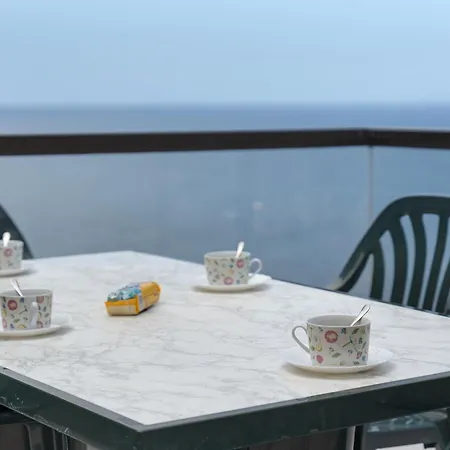 דירה Al Mar Gigantes